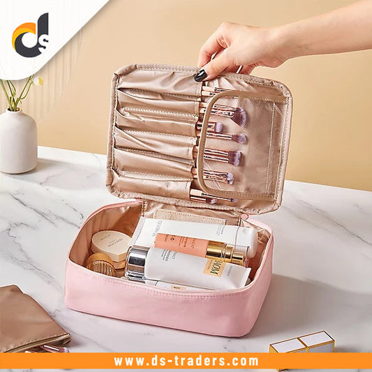 Large Capacity Waterproof Cosmetic Organizer Bag