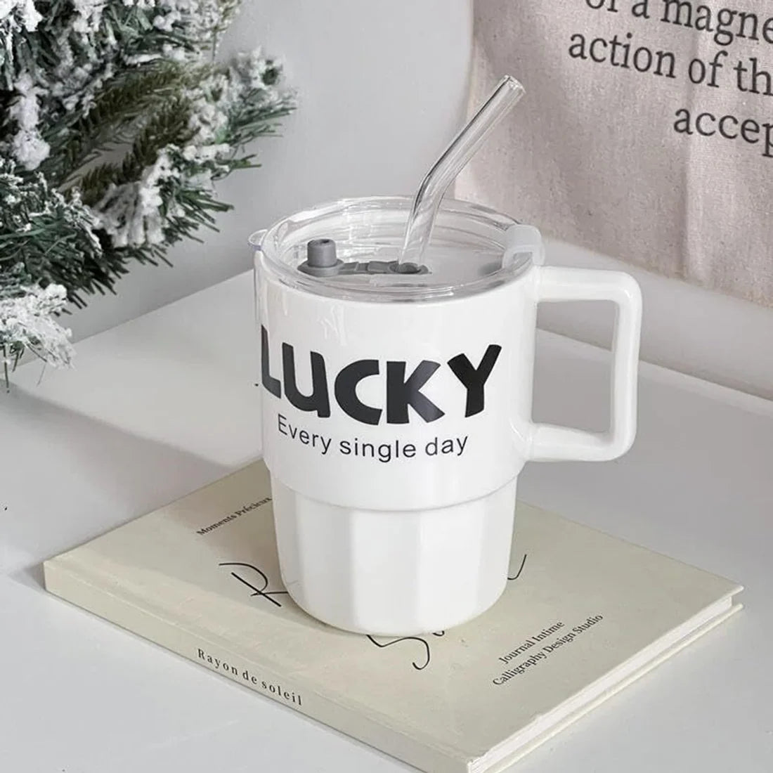 Lucky Glass Cup With Straw 380ML