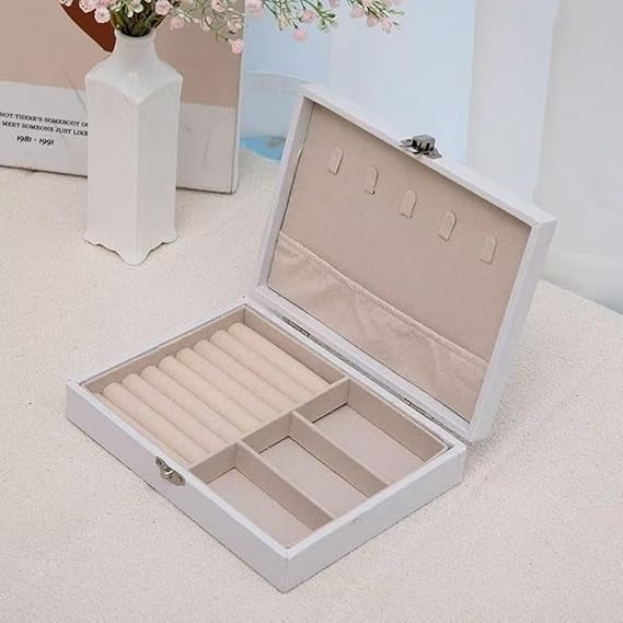 Portable Leather Jewelry Organizer Box