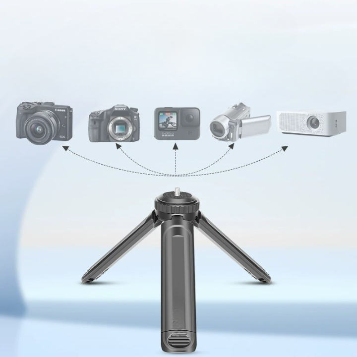 Extendable Tripod With Wireless Remote