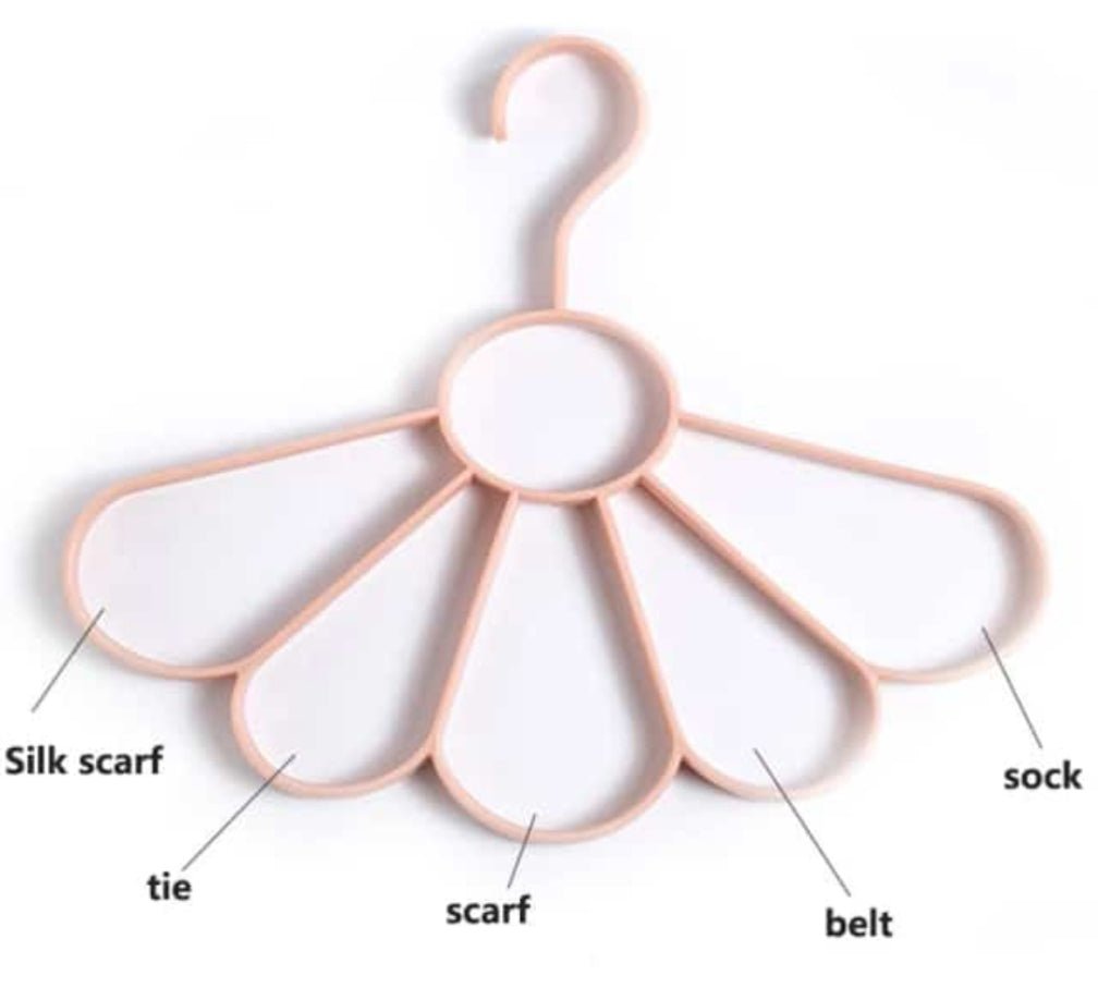 Flower Design 5 Ring Multipurpose Hanger - Discount Mart