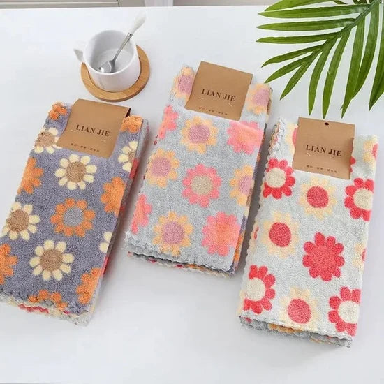 5PCs Soft Water Absorbent Cleaning Cloth (Random Print)