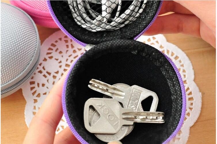 Portable Earphone & Sim Card Pouch. - Discount Mart